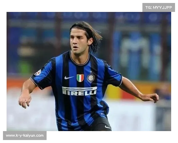 国际米兰3-2读秒绝杀尤文图斯的国家德比深度分析：齐沃的战术部署调整、年轻球员泽林斯基的成长见证、球队冠军气质展现与争冠决心巩固的综合性比赛评价